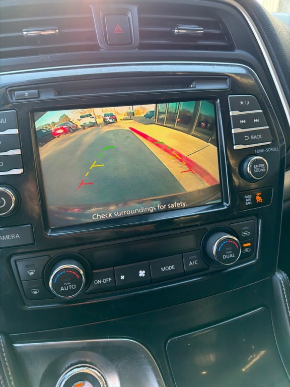 2021 Nissan Maxima Image 13