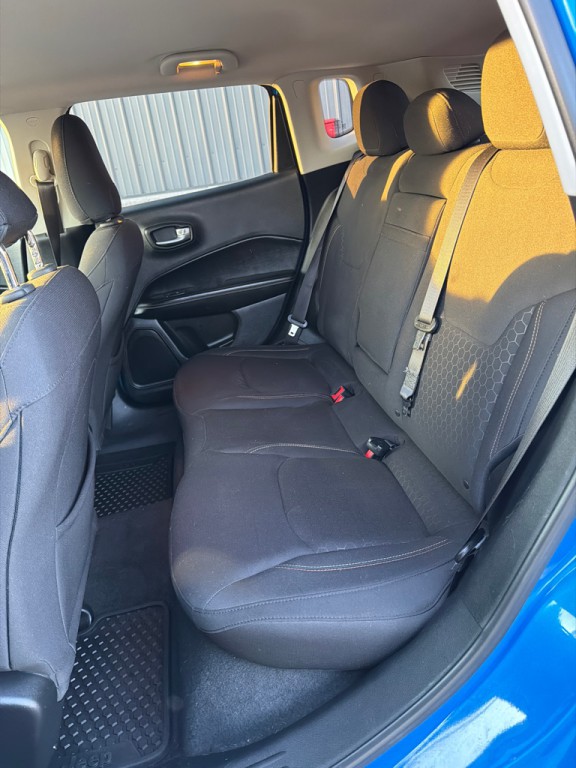 2018 Jeep Compass Image 9