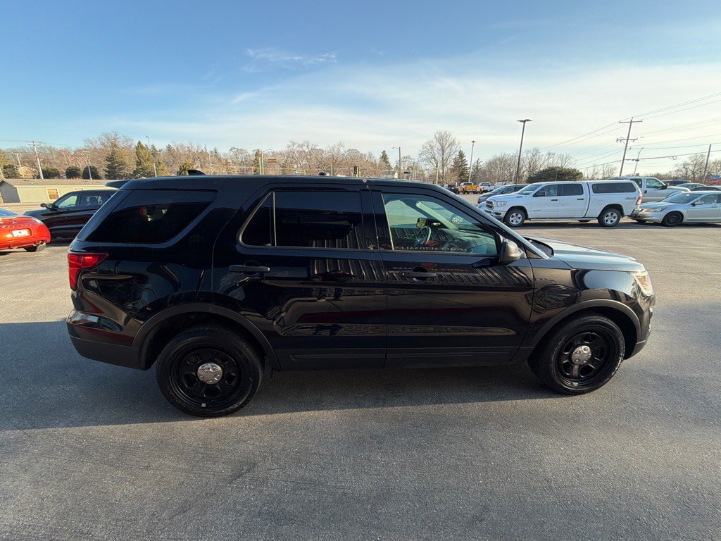 2017 Ford Explorer Image 6