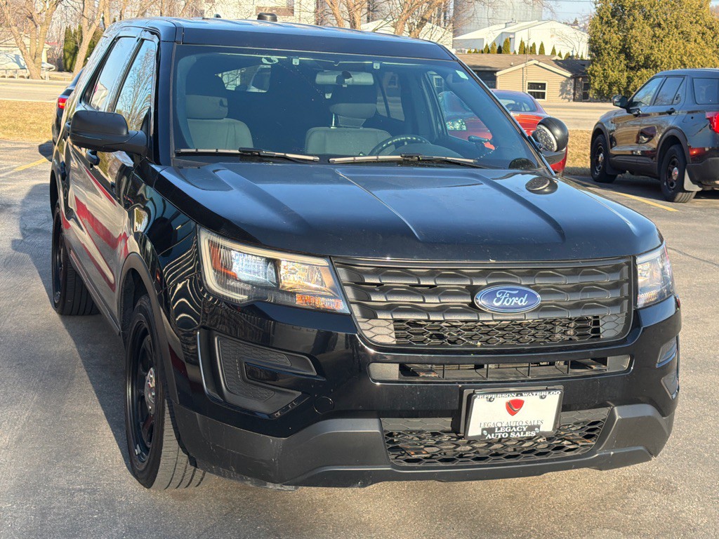 2017 Ford Explorer Image 8