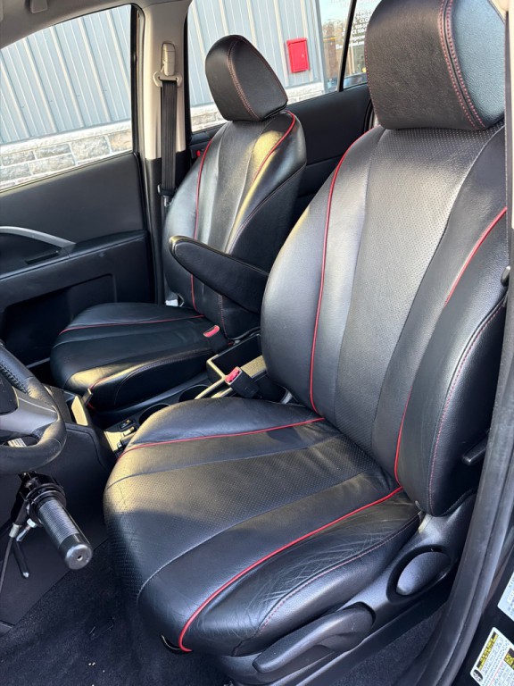 2012 Mazda Mazda5 Image 12