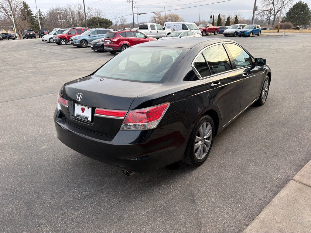 2011 Honda Accord Image 5