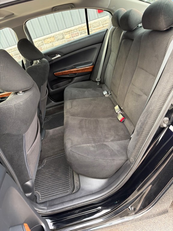 2011 Honda Accord Image 9