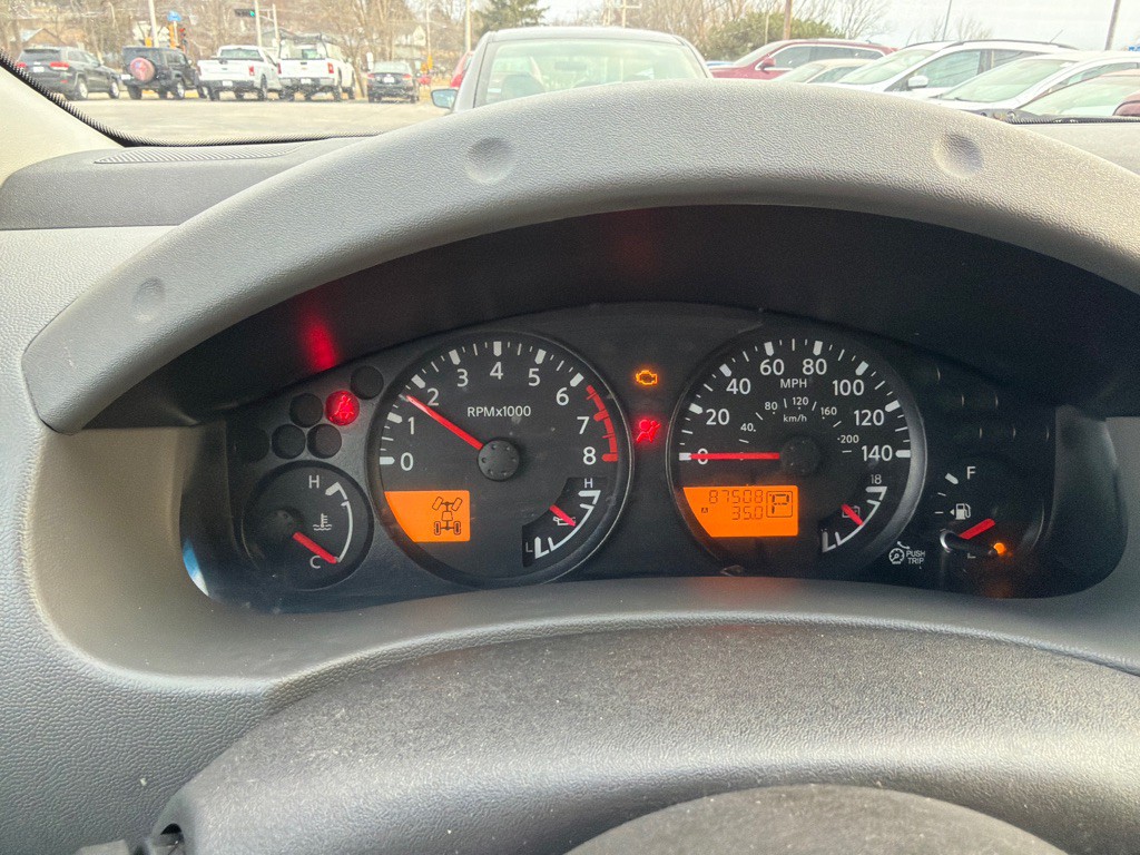 2012 Nissan Xterra Image 10