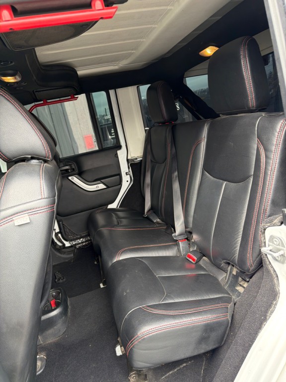 2017 Jeep Wrangler Unlimited Image 8