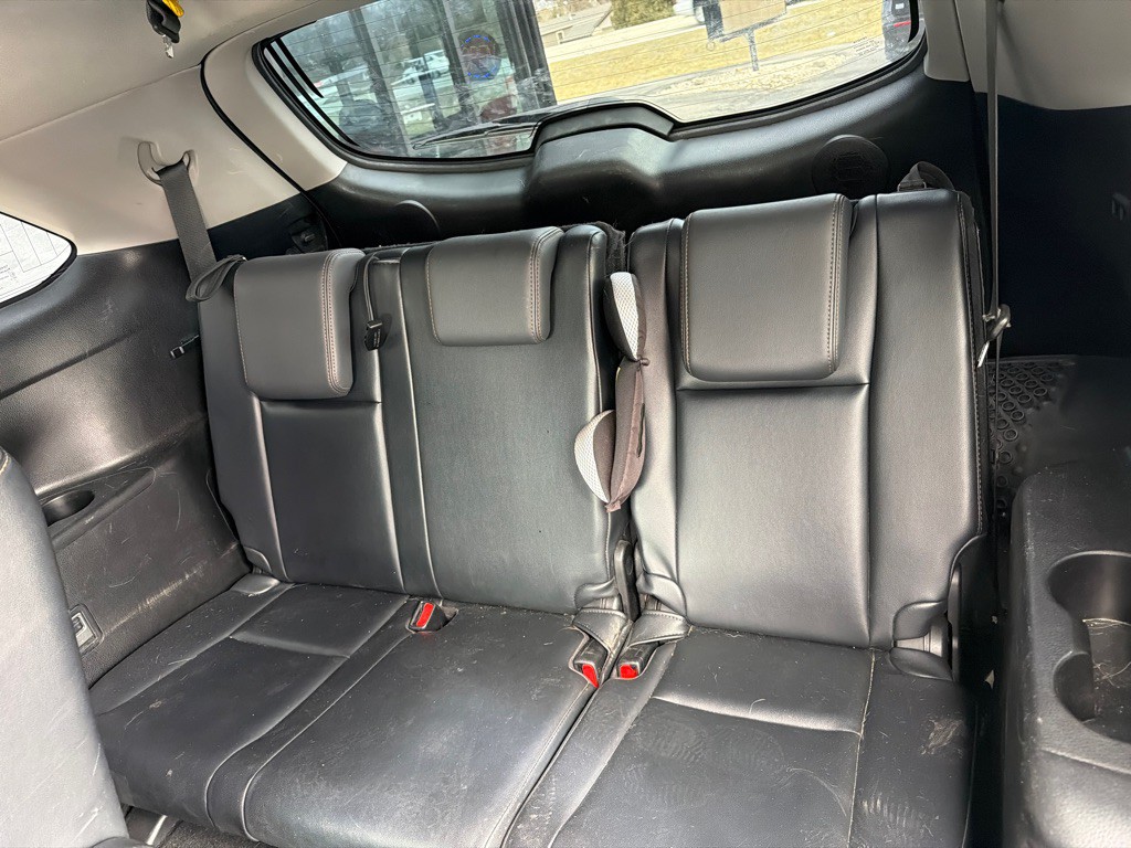 2015 Toyota Highlander Image 9