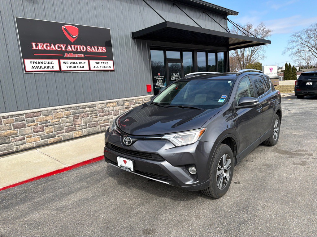 2016 Toyota Rav4 Image 1