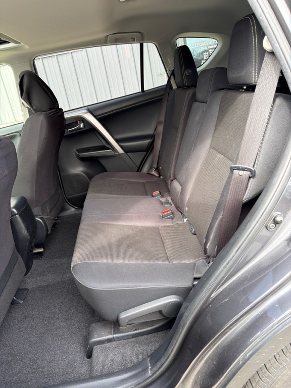 2016 Toyota Rav4 Image 9