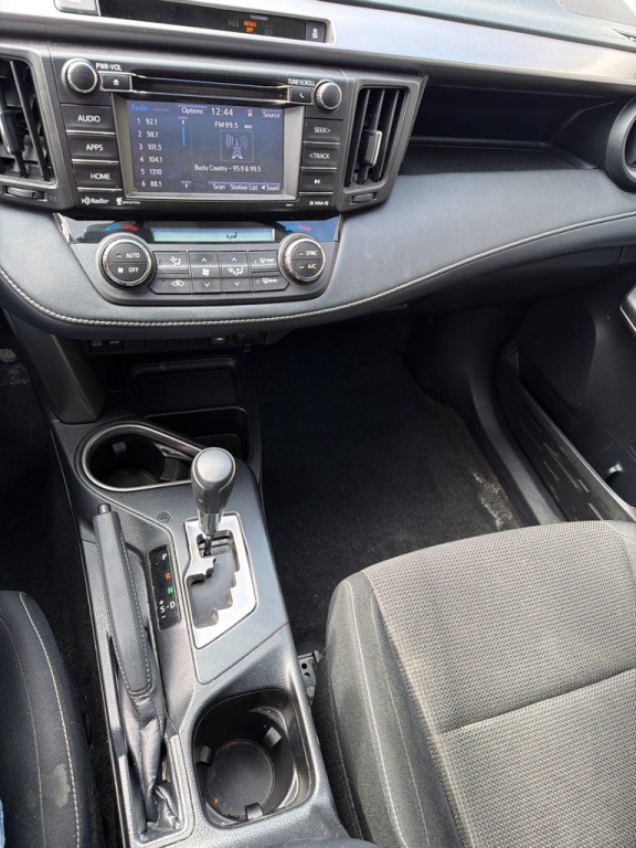 2016 Toyota Rav4 Image 13