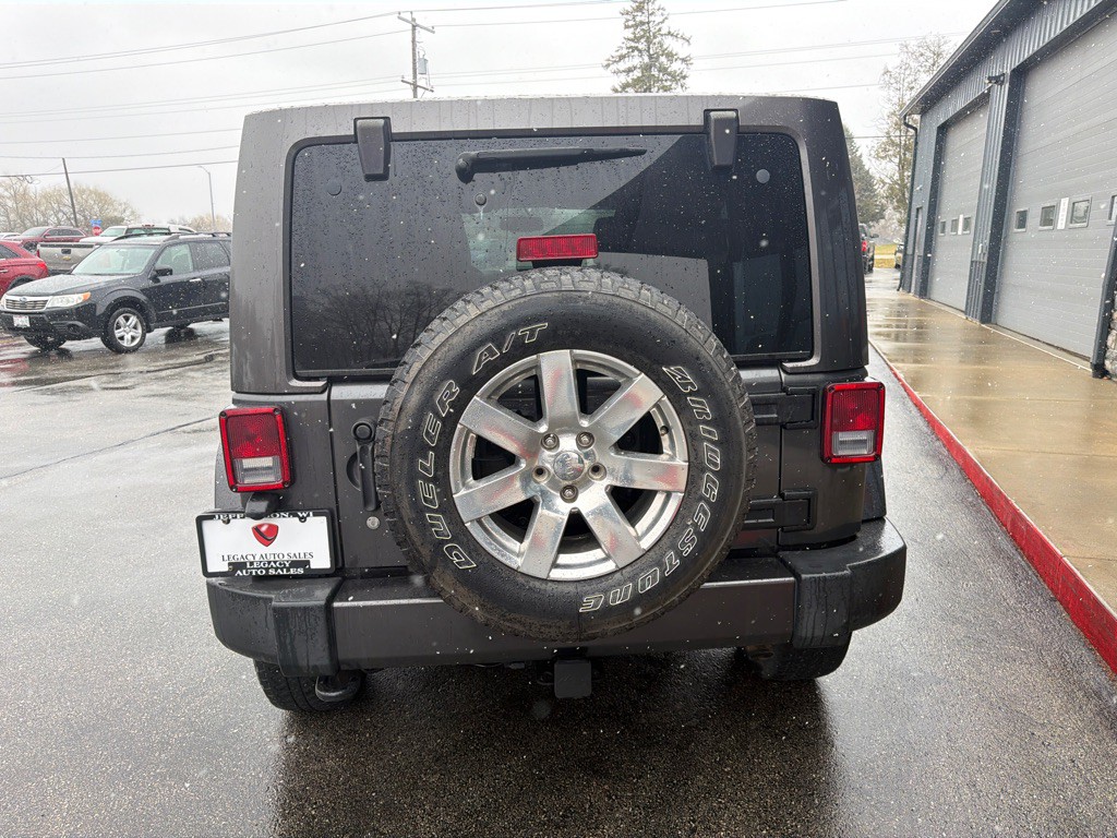 2017 Jeep Wrangler Unlimited Image 4