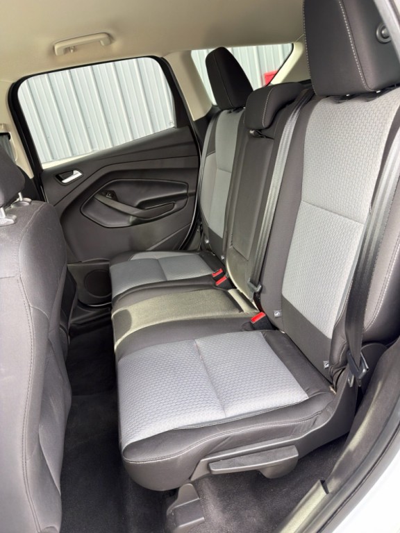 2019 Ford Escape Image 9