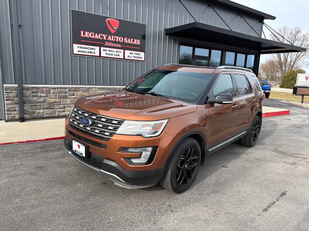 2017 Ford Explorer Image 1
