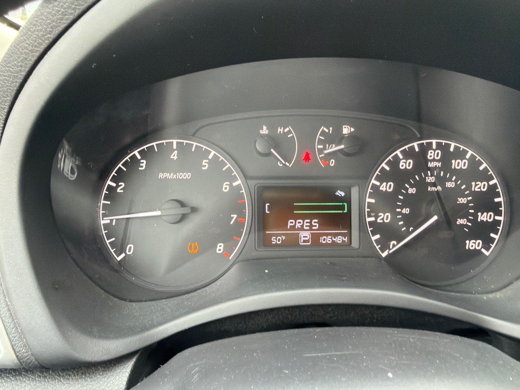 2016 Nissan Sentra Image 12