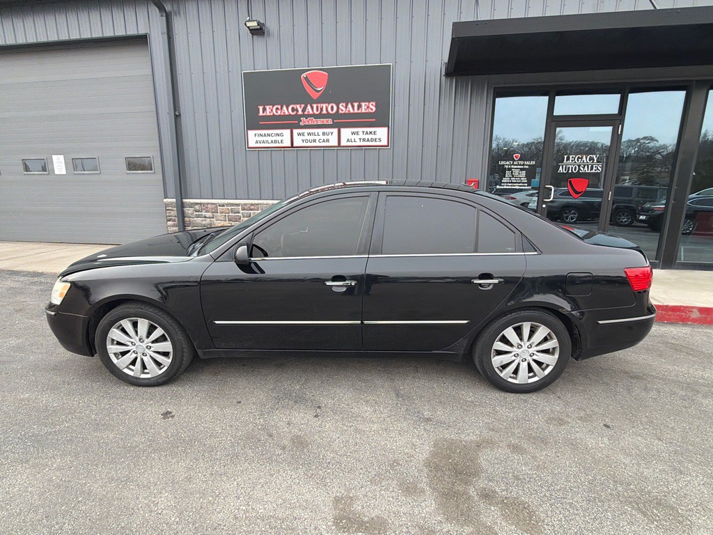 2009 Hyundai Sonata Image 2
