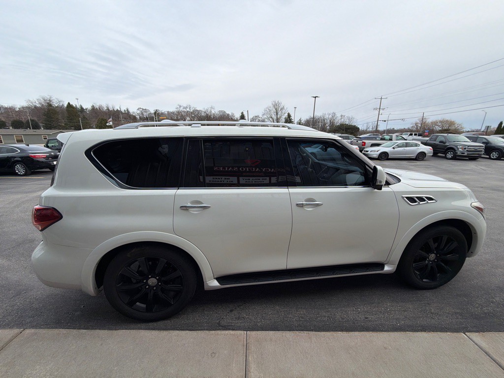 2013 INFINITI QX56 Image 6