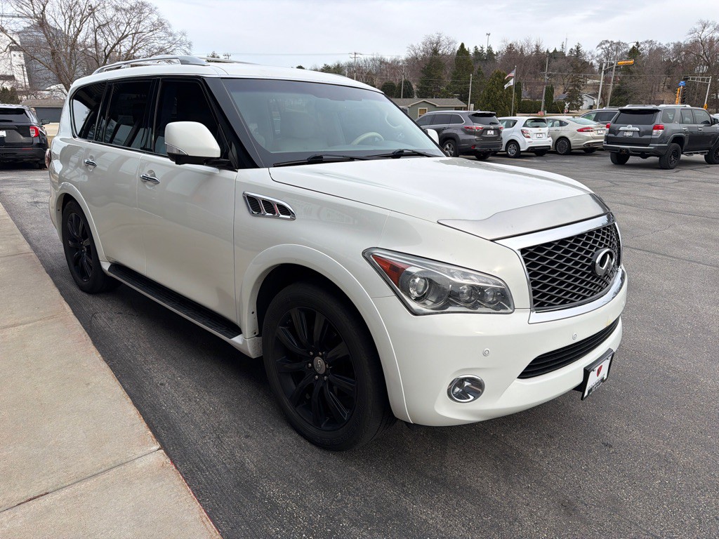 2013 INFINITI QX56 Image 7