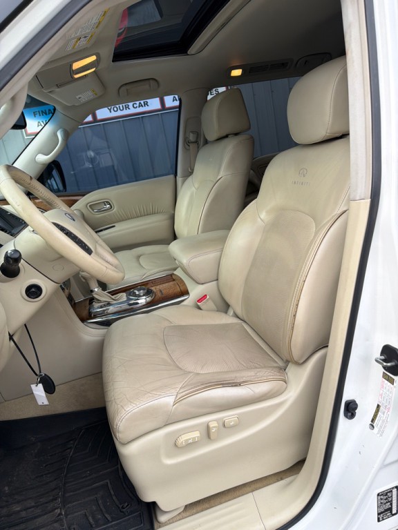 2013 INFINITI QX56 Image 13