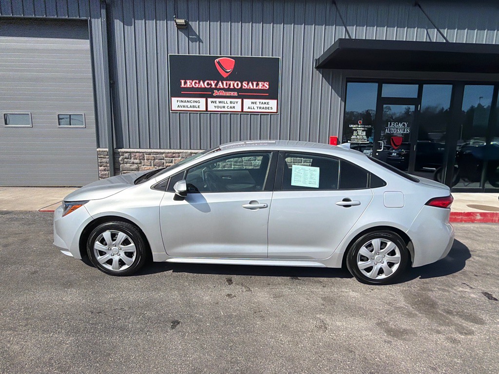 2021 Toyota Corolla Image 2