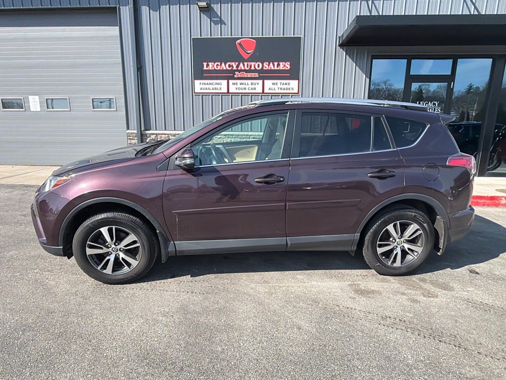 2018 Toyota Rav4 Image 2