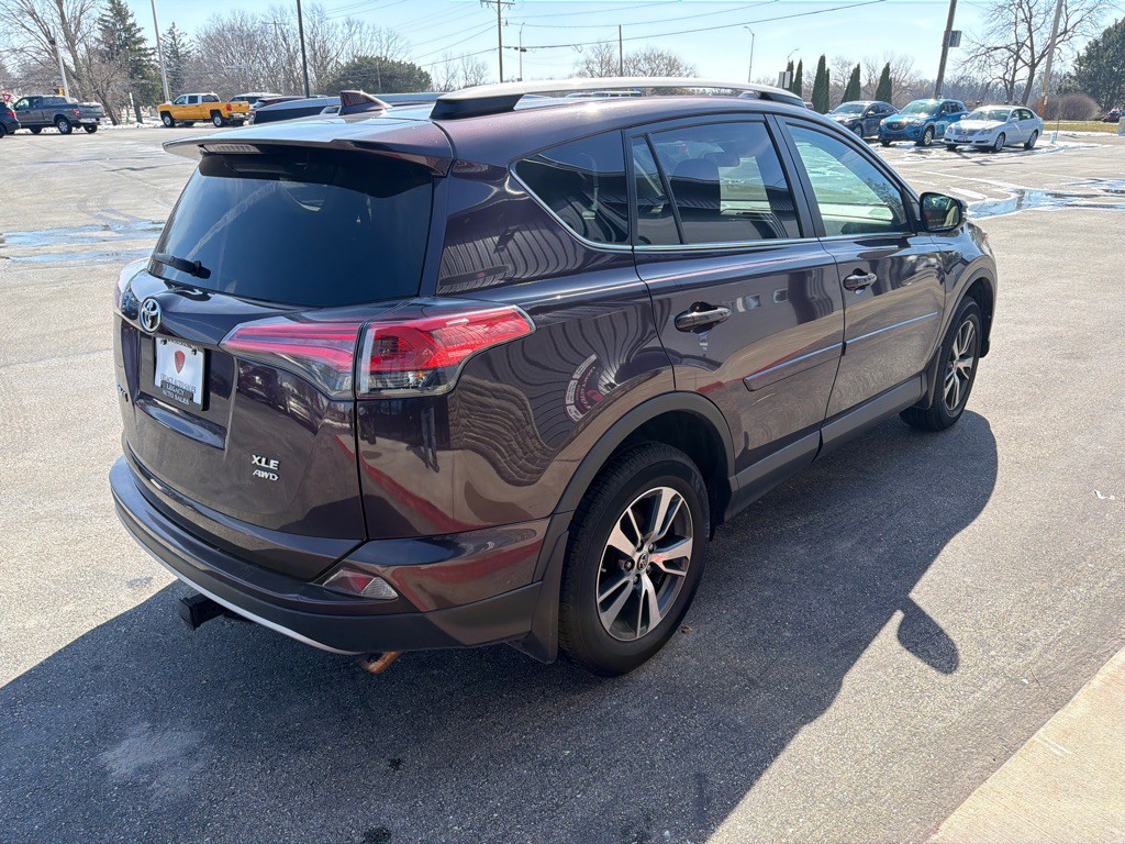 2018 Toyota Rav4 Image 5