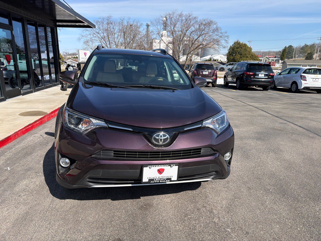 2018 Toyota Rav4 Image 8