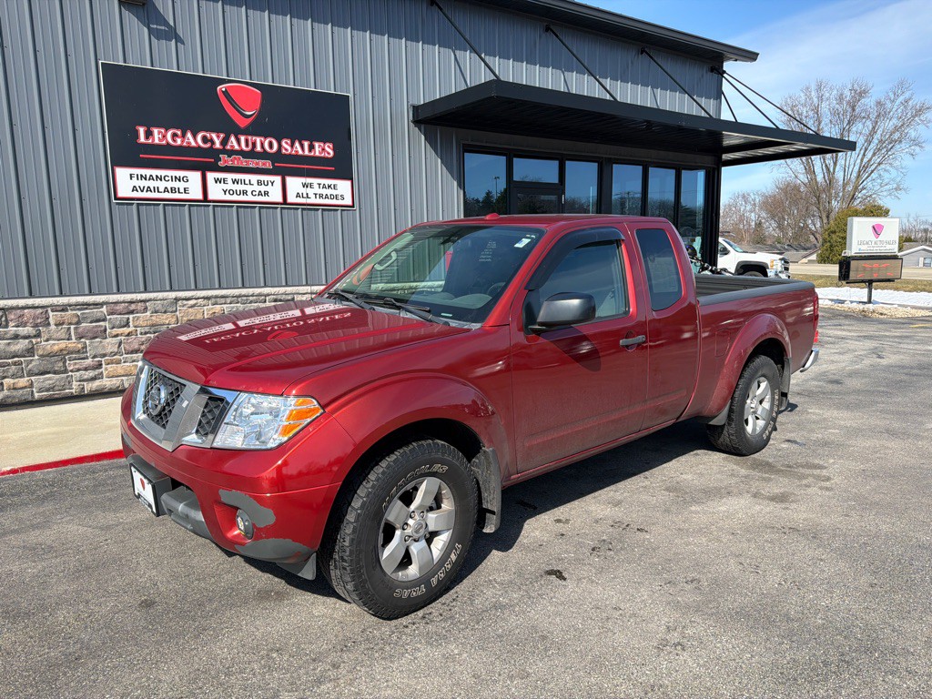 2013 Nissan Frontier Image 1