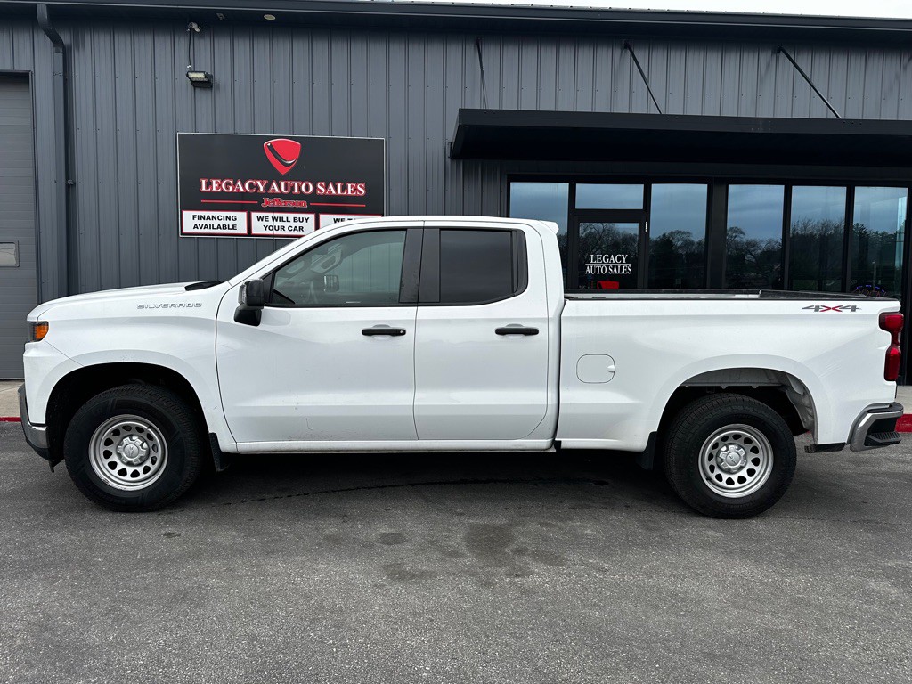 2021 Chevrolet Silverado 1500 Image 2