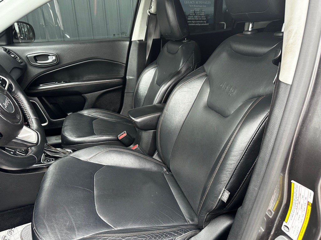 2018 Jeep Compass Image 10
