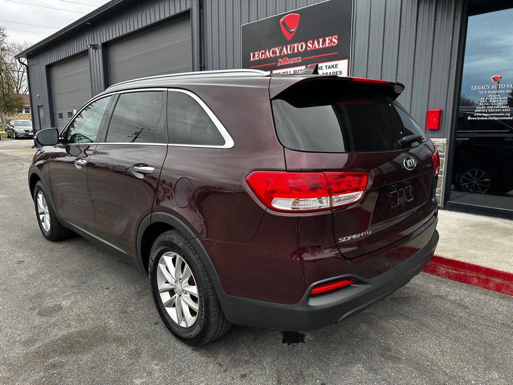 2016 Kia Sorento Image 3