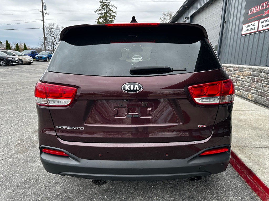 2016 Kia Sorento Image 4