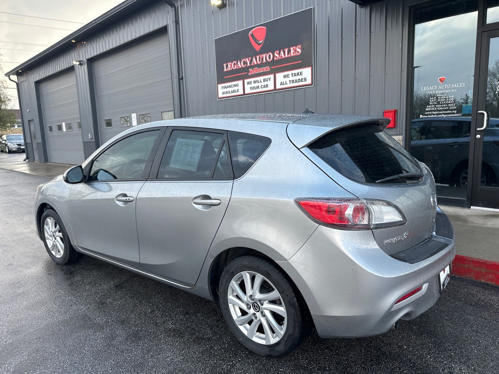 2013 Mazda Mazda3 Image 3