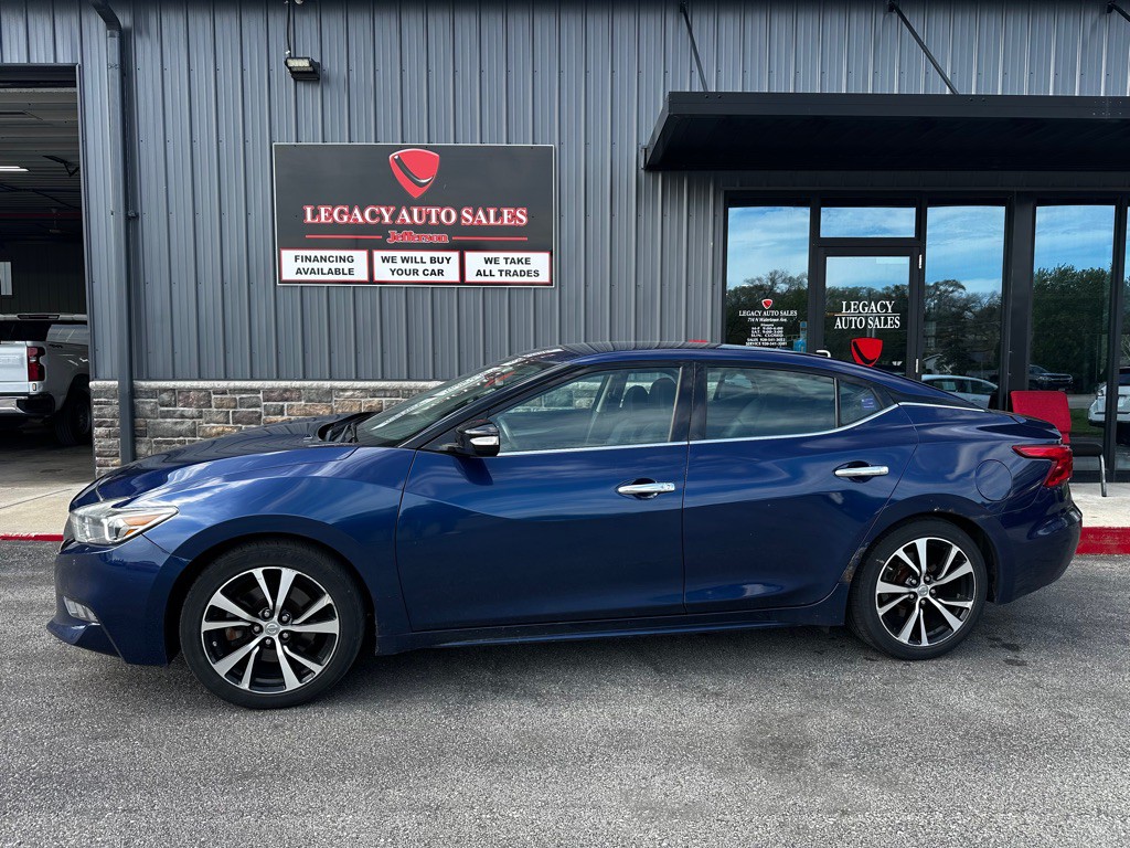 2018 Nissan Maxima Image 2
