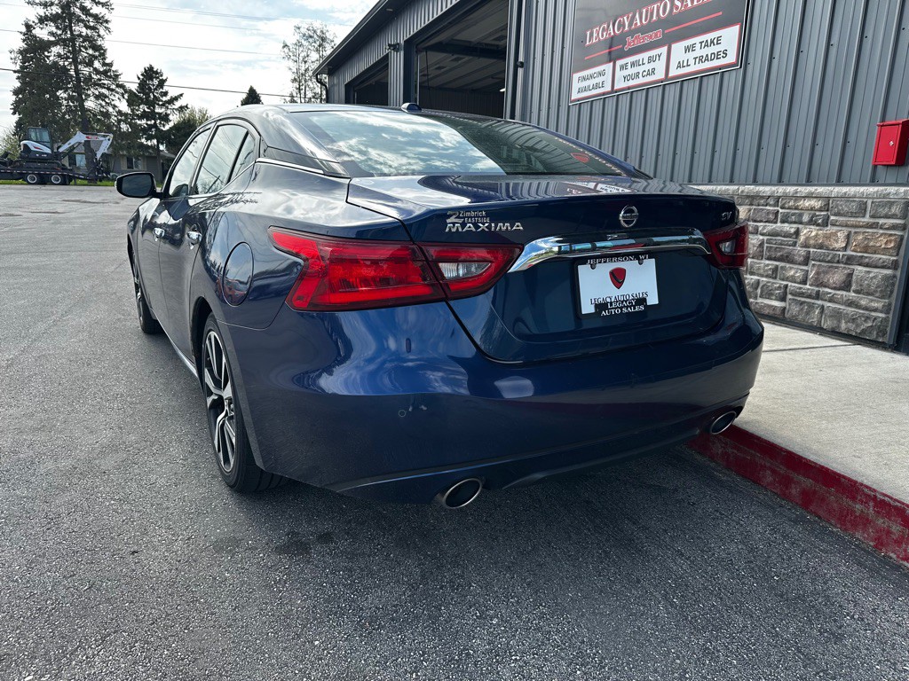 2018 Nissan Maxima Image 3