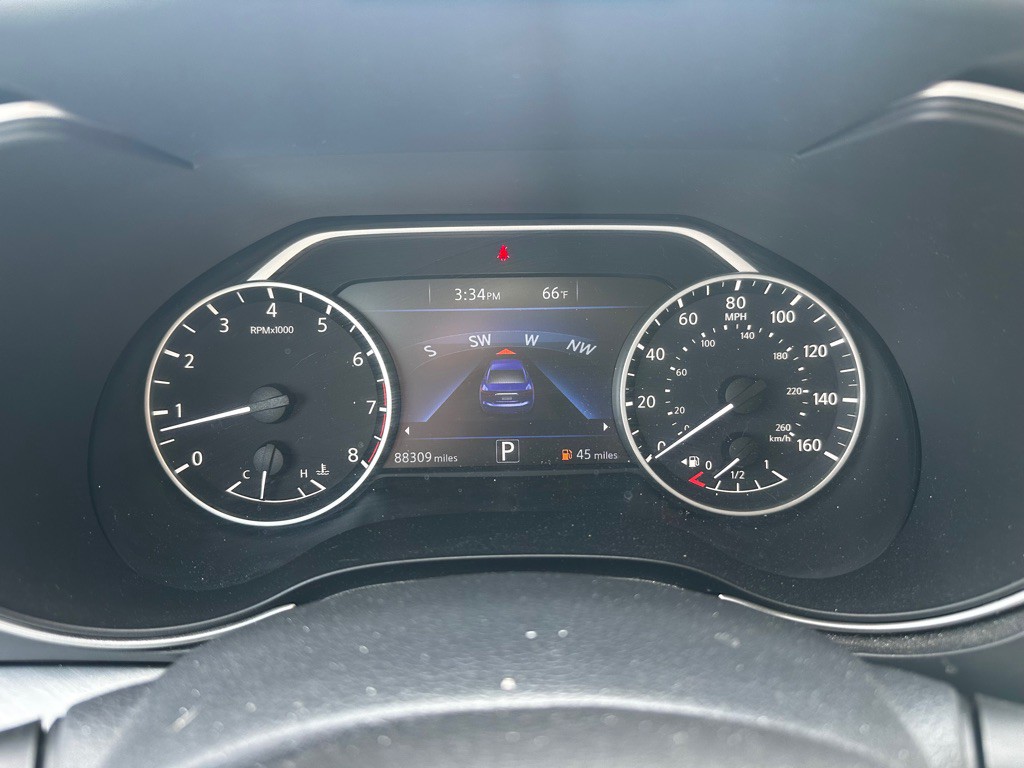 2018 Nissan Maxima Image 11