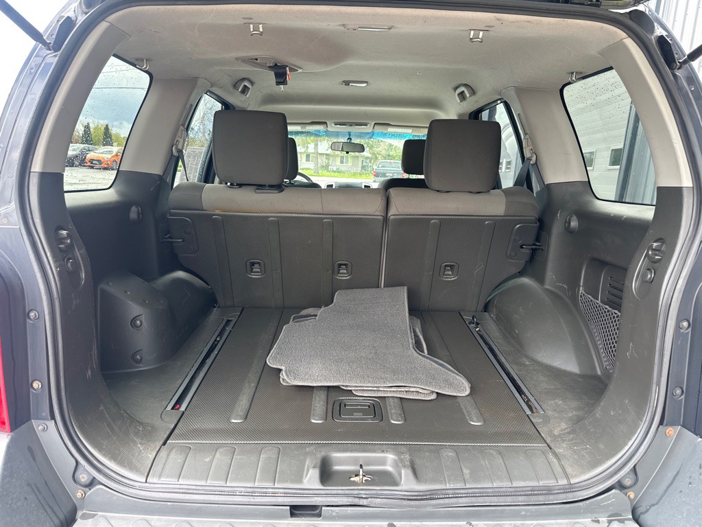 2013 Nissan Xterra Image 8