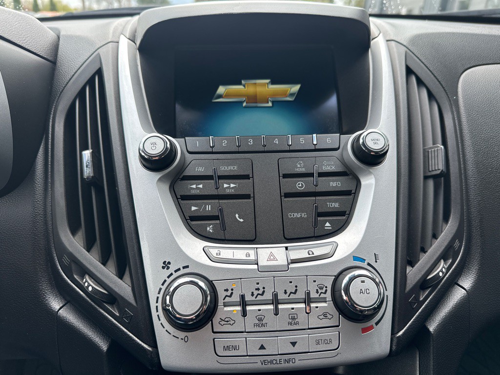 2012 Chevrolet Equinox Image 11