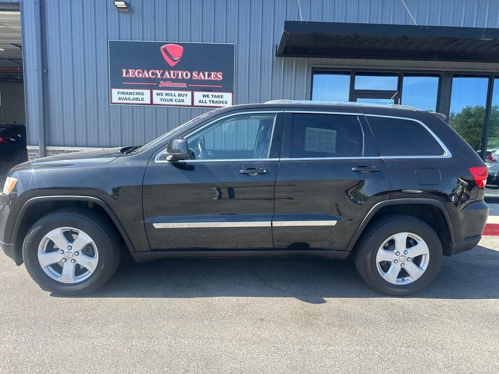 2012 Jeep Grand Cherokee Image 2
