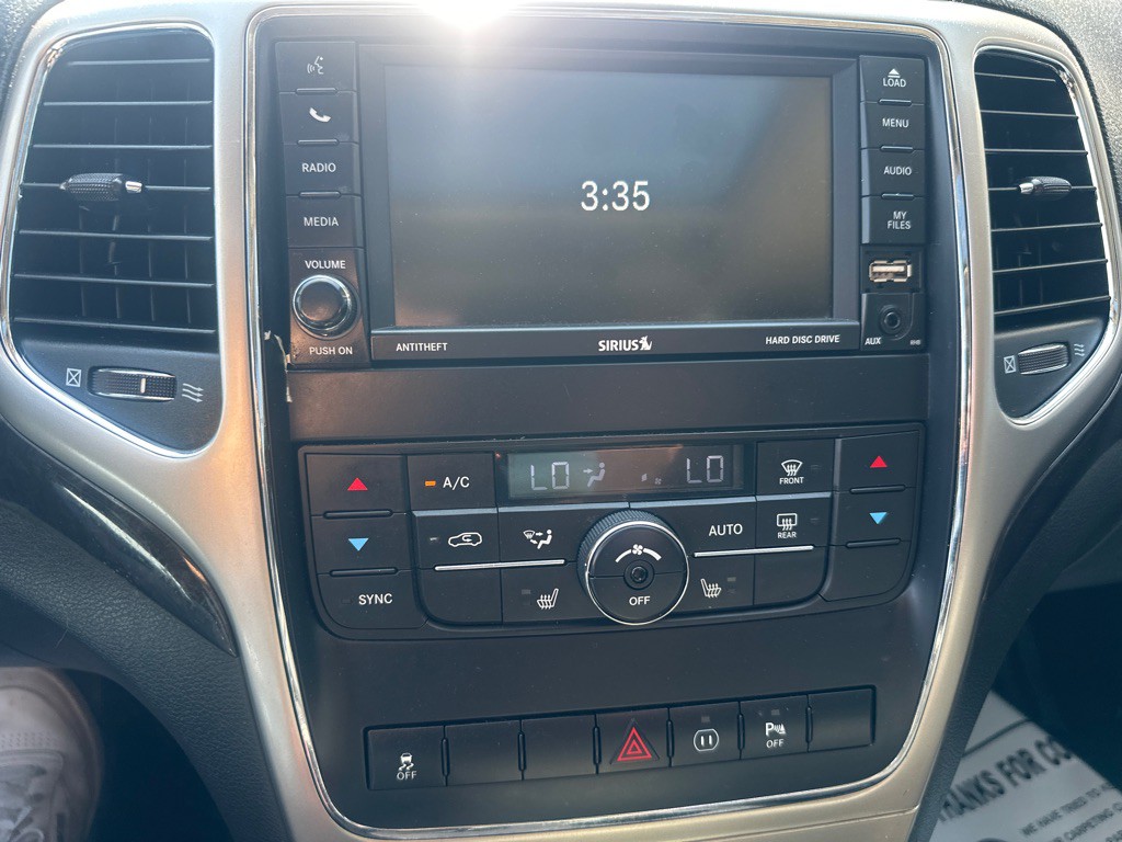 2012 Jeep Grand Cherokee Image 11
