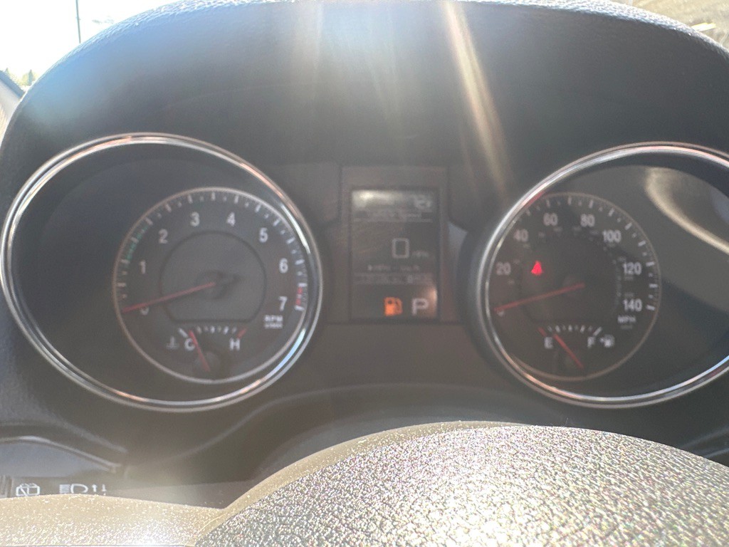 2012 Jeep Grand Cherokee Image 12