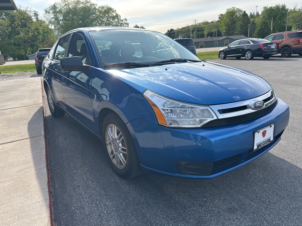 2010 Ford Focus Image 6