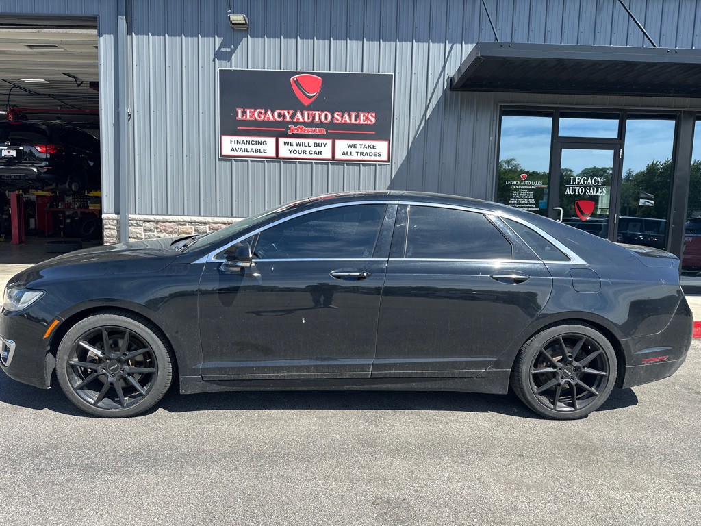 2018 Lincoln MKZ Image 2