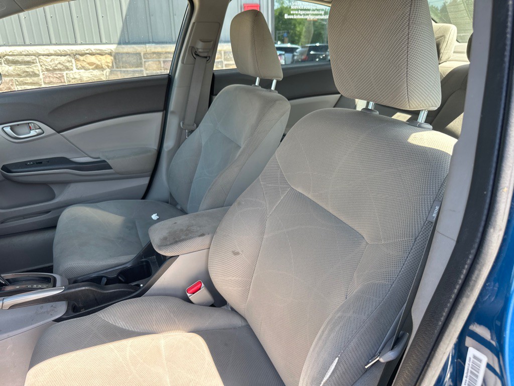 2012 Honda Civic Image 9