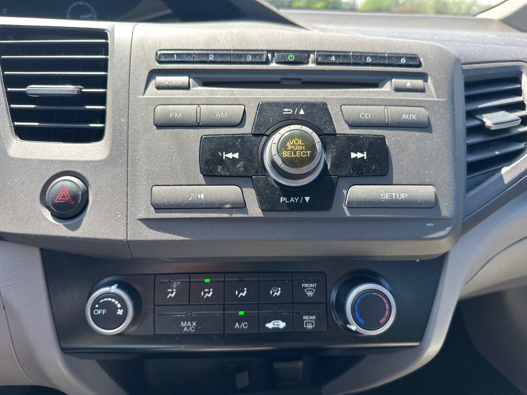 2012 Honda Civic Image 10