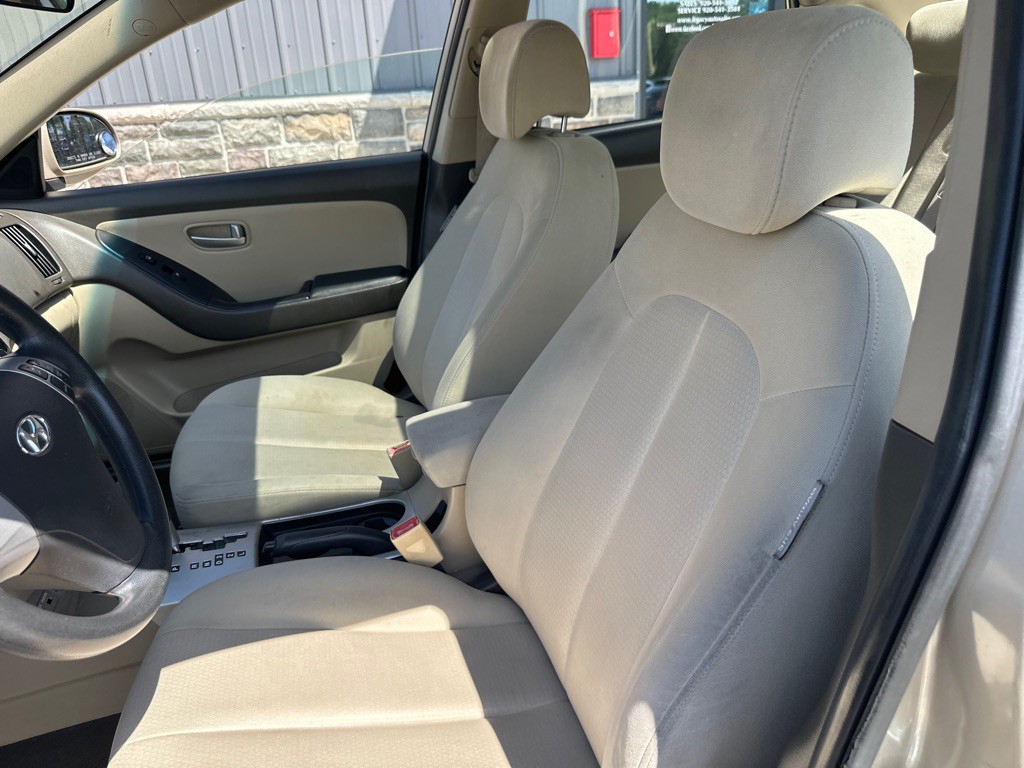 2009 Hyundai Elantra Image 10