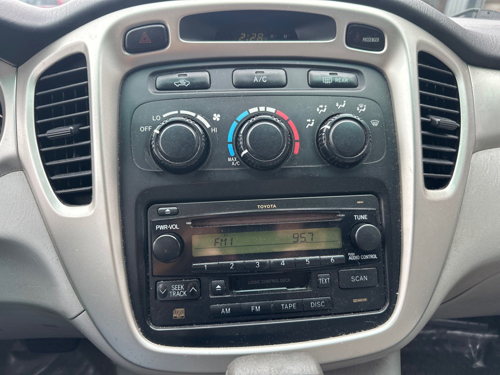 2007 Toyota Highlander Image 10