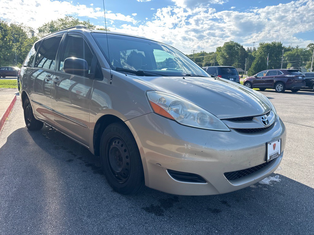 2009 Toyota Sienna Image 6