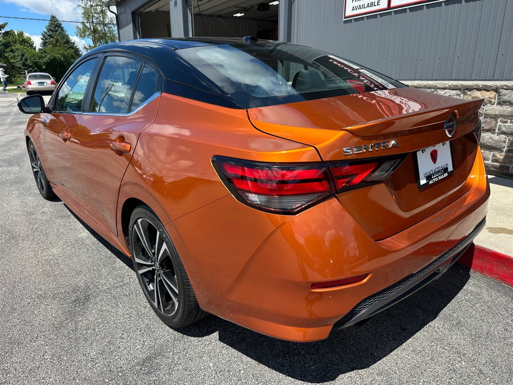 2021 Nissan Sentra Image 3