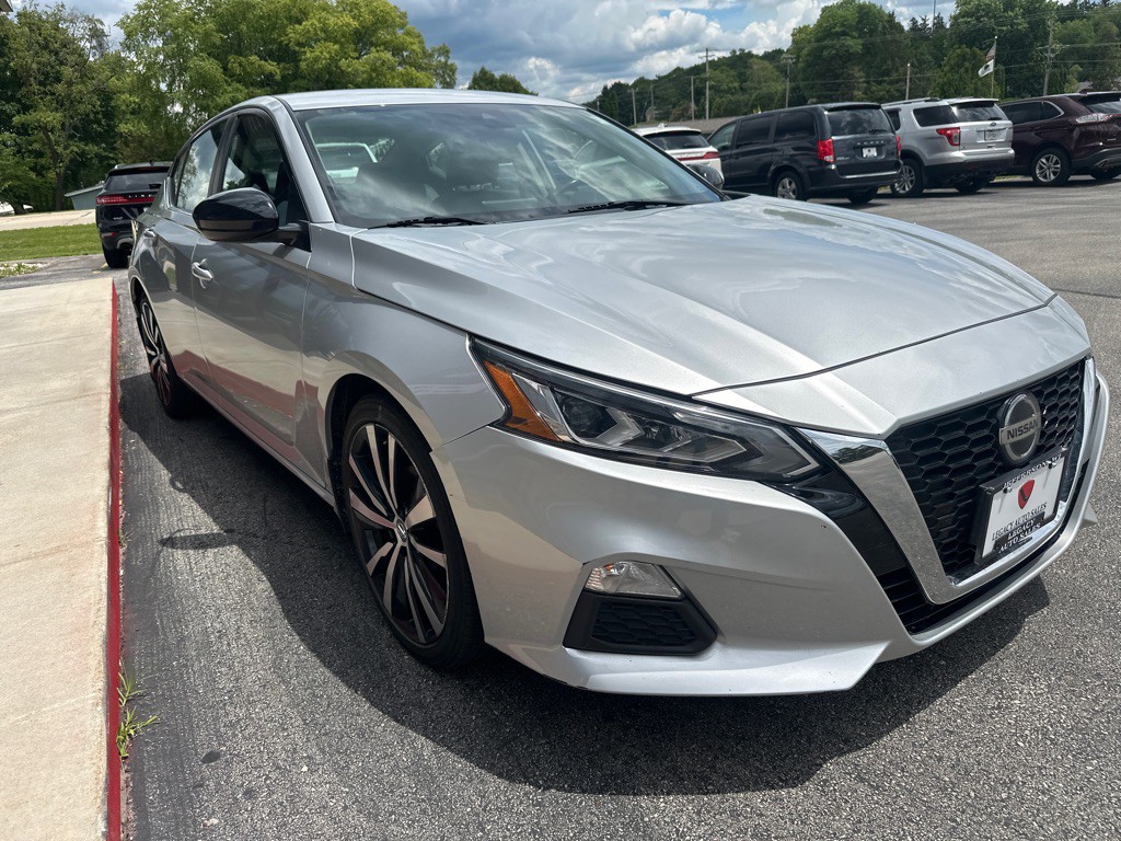 2020 Nissan Altima Image 6