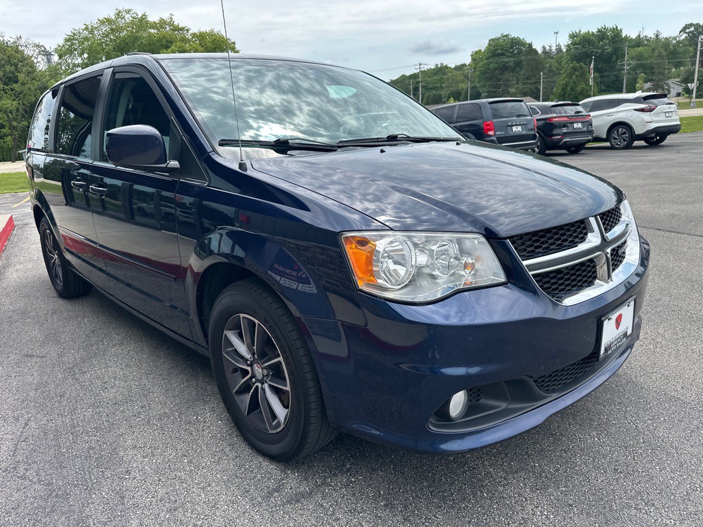 2017 Dodge Grand Caravan Image 6