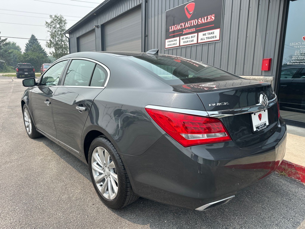 2015 Buick Lacrosse Image 3